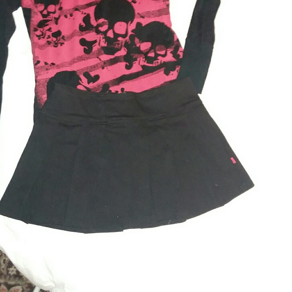 Pleated mini